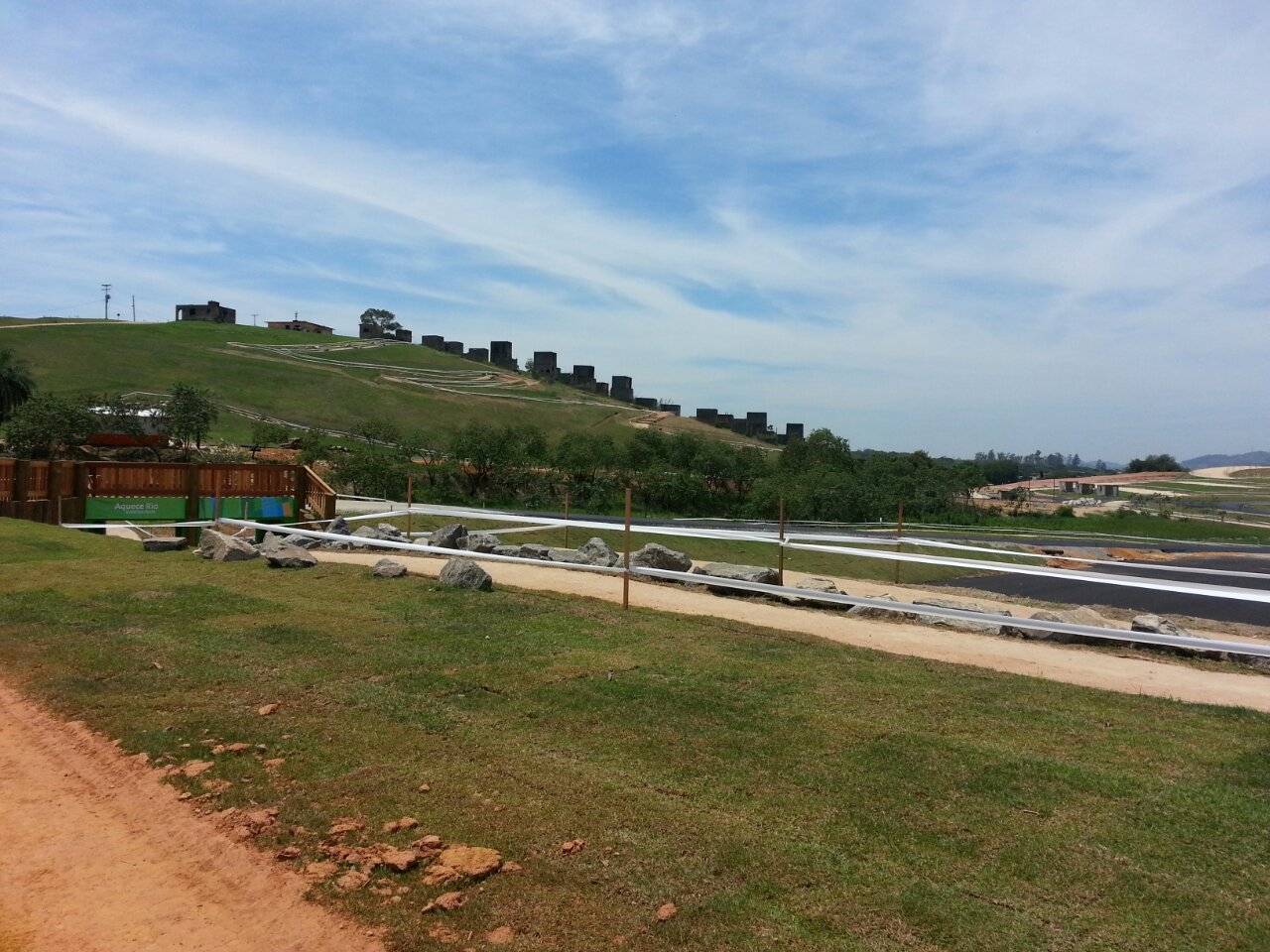 image-2a9218fb2010f7738e6bccc72c07acd0877c6ff42afa97a6e7a228ac4a1a9bb3-V