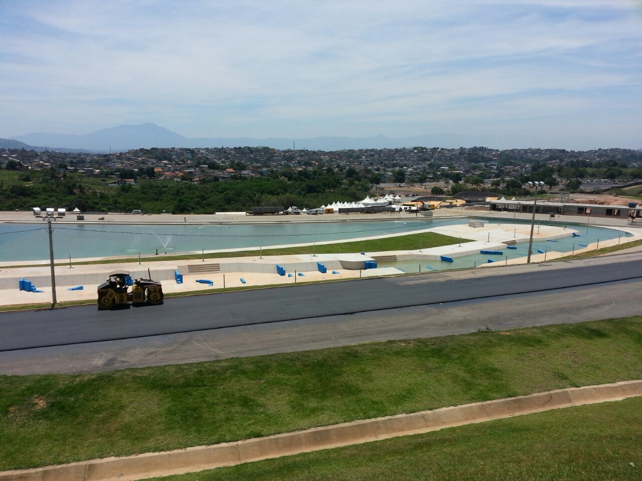 image-f2e384431953cabce22d56abf9ba465d7cd83311e8af368a3a064edda81ba2bb-V