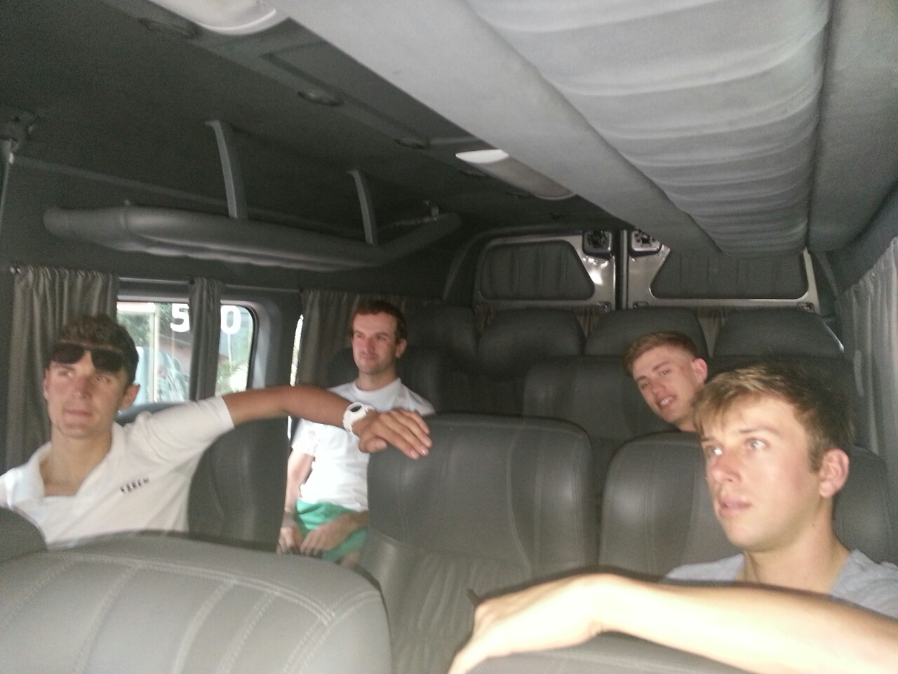 image-fb7be5116d8d49ad8772994608d5e3d1ae89dae110e88f6b9ba892d83cc66a89-V