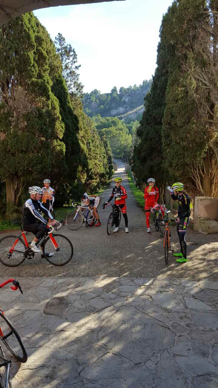 ceska-reprezentace-soustredeni-mallorka-cyklonovinky-2016-5